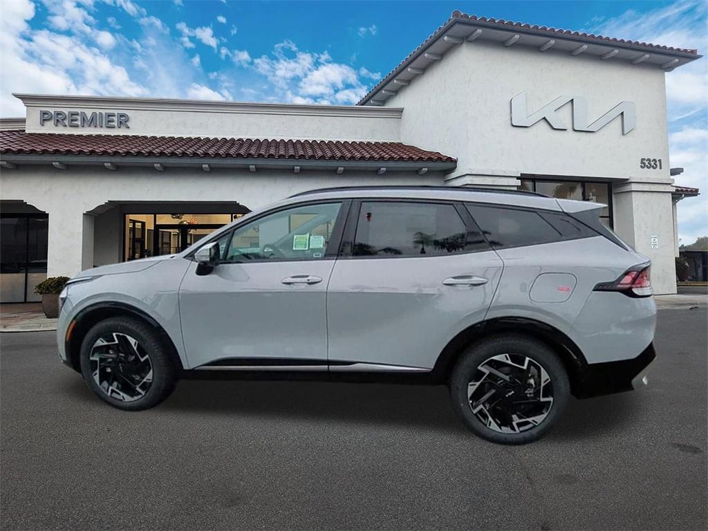 new 2025 Kia Sportage car, priced at $35,205