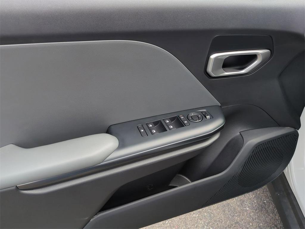 new 2025 Kia K4 car, priced at $23,060