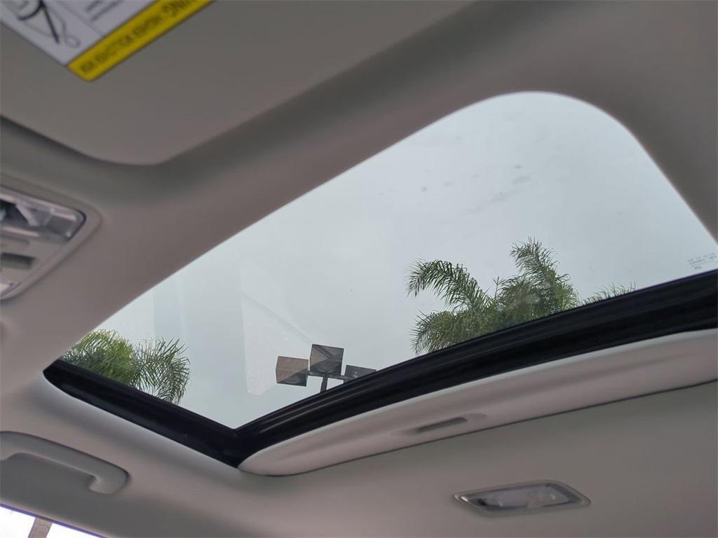 new 2025 Kia Soul car, priced at $25,960