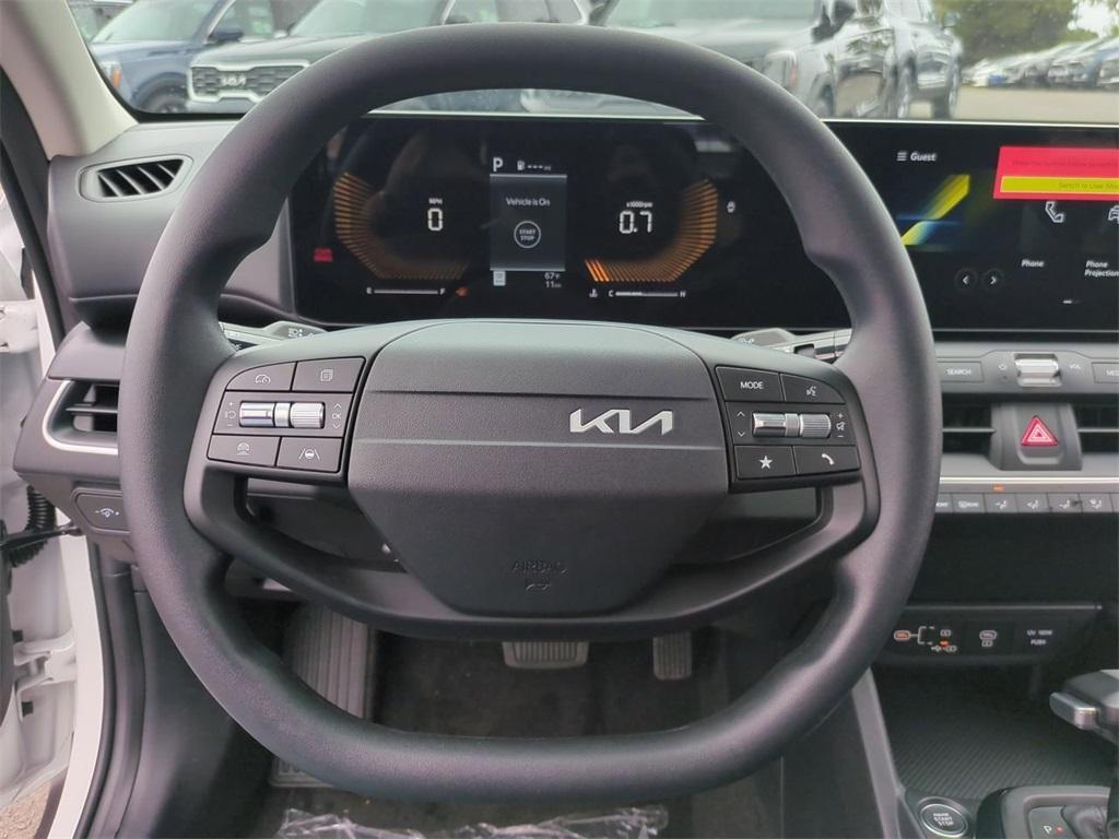 new 2025 Kia K4 car, priced at $23,060