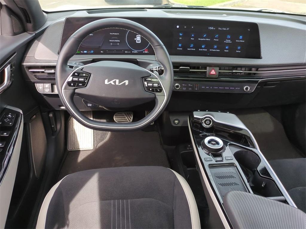 used 2022 Kia EV6 car, priced at $28,777