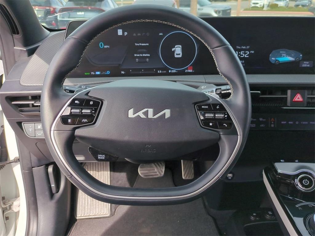 used 2022 Kia EV6 car, priced at $28,777