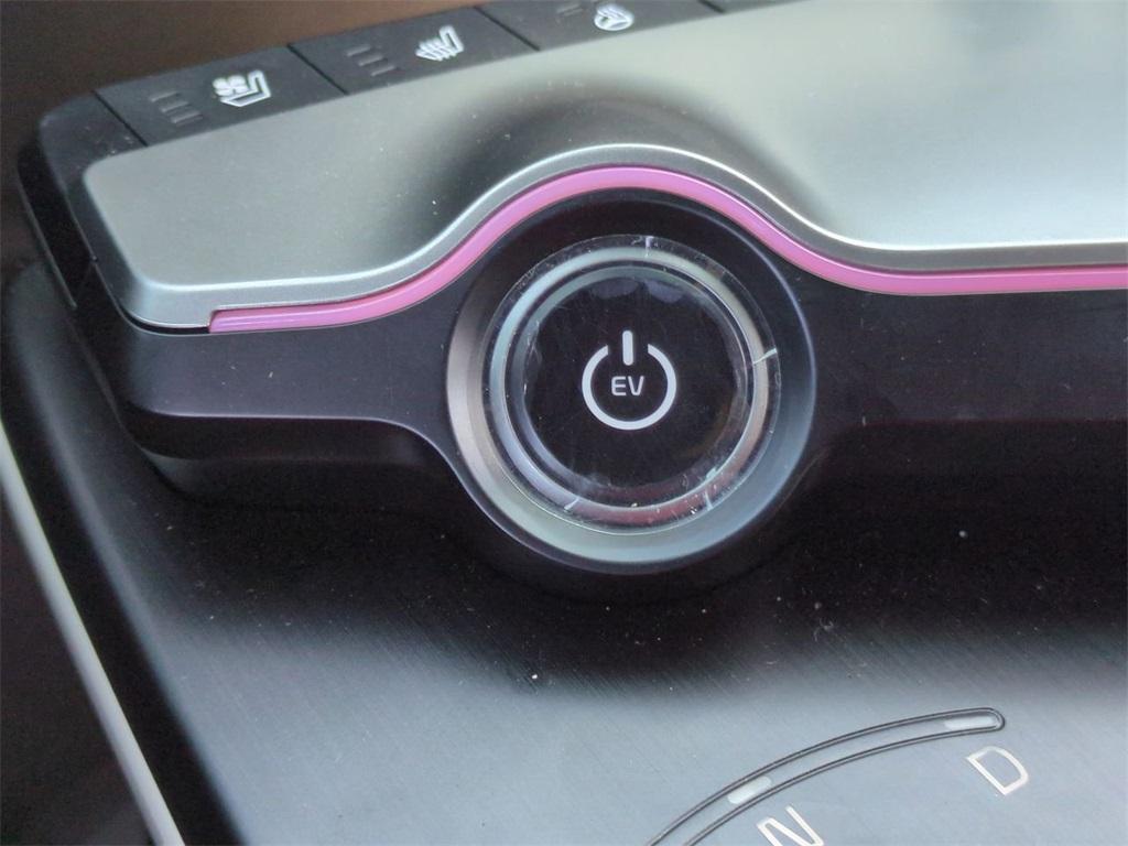 new 2025 Kia EV6 car, priced at $51,910