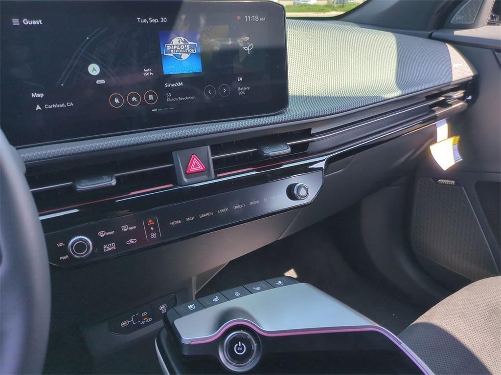 new 2025 Kia EV6 car, priced at $51,910