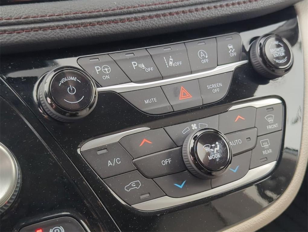 used 2020 Chrysler Pacifica car, priced at $22,995