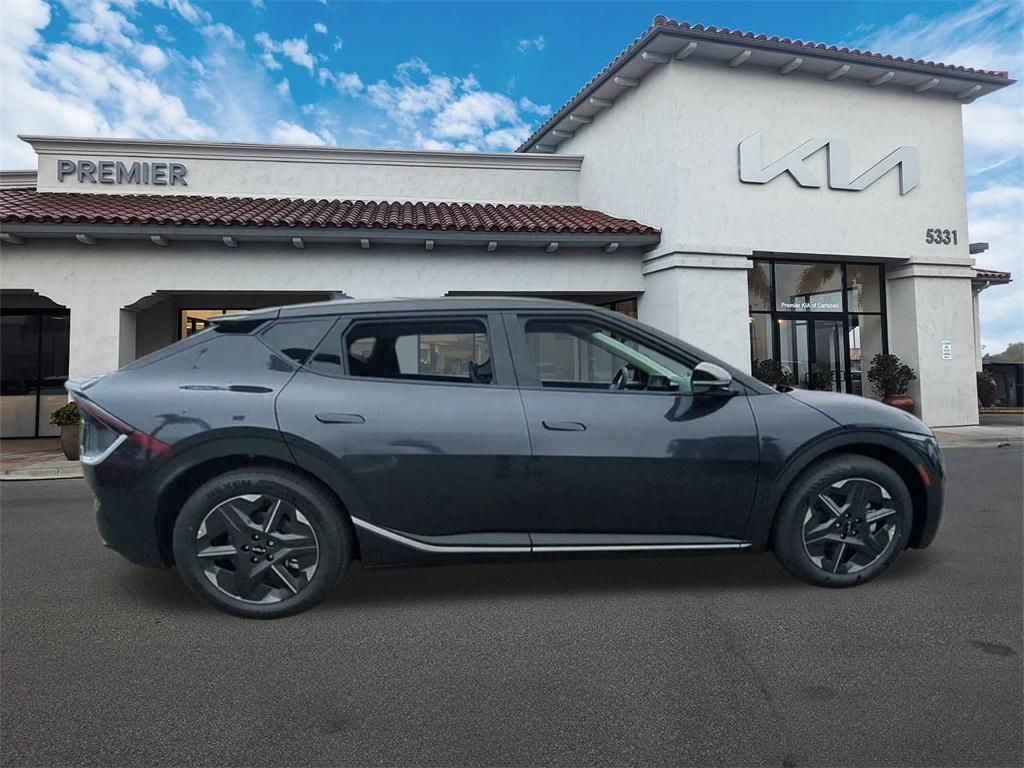 new 2025 Kia EV6 car, priced at $43,955