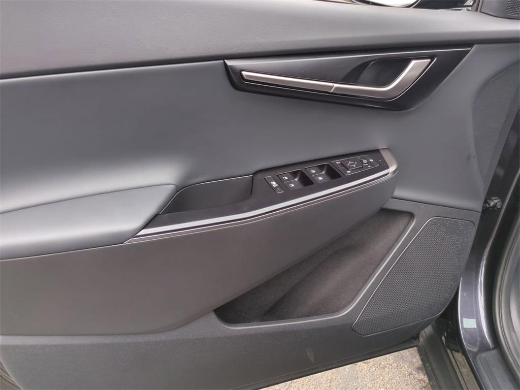 new 2025 Kia EV6 car, priced at $43,955