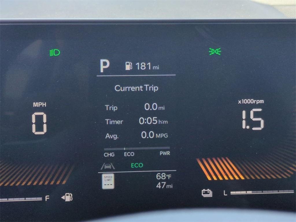 new 2025 Kia Sorento Hybrid car, priced at $37,405
