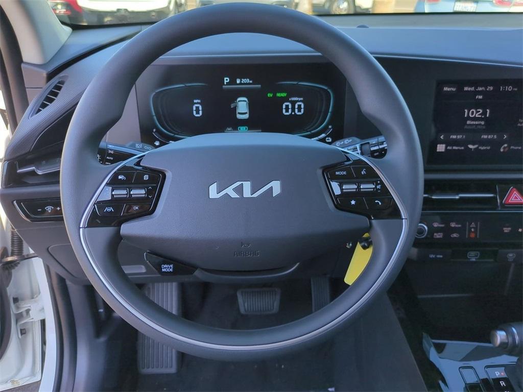 new 2025 Kia Niro car, priced at $28,385