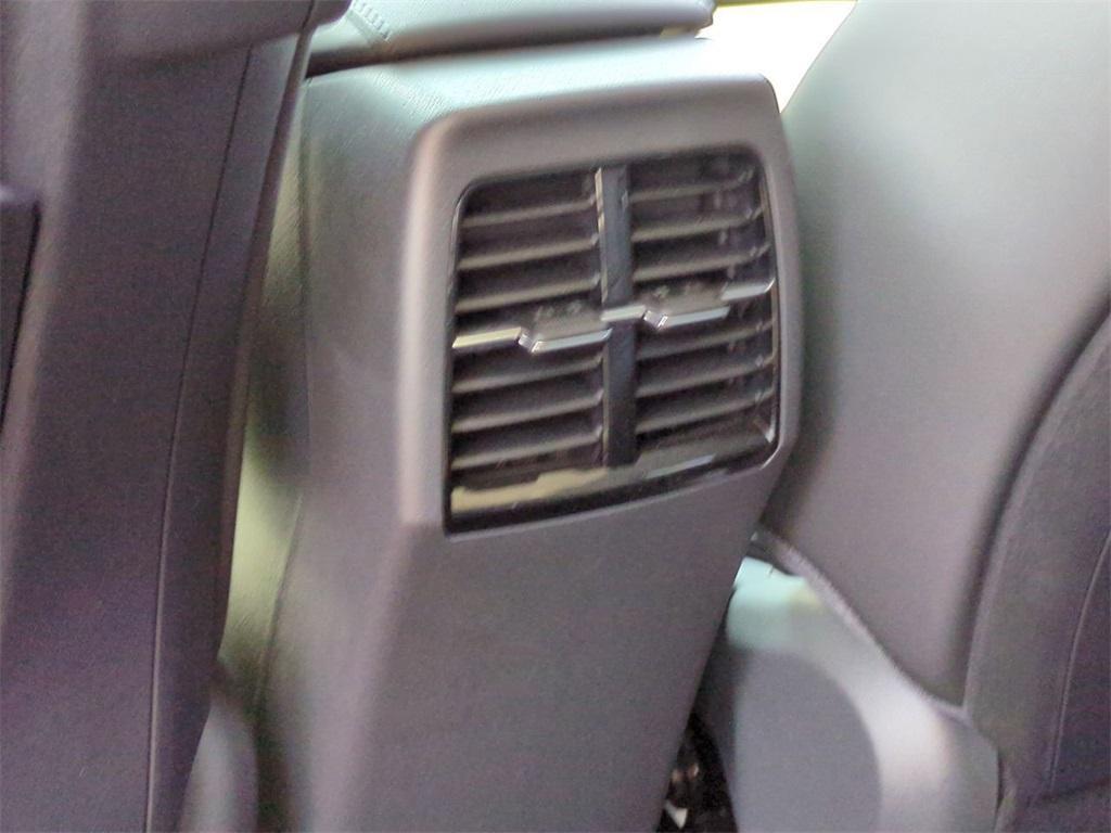 new 2025 Kia Niro EV car, priced at $33,670