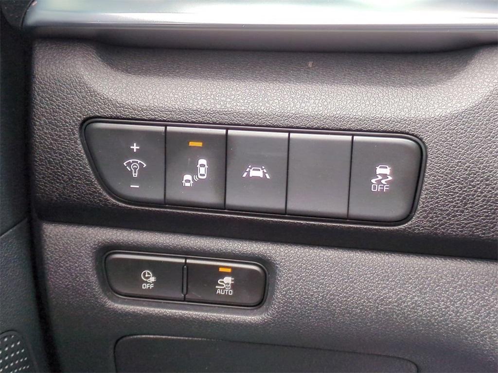 used 2022 Kia Niro EV car, priced at $21,450