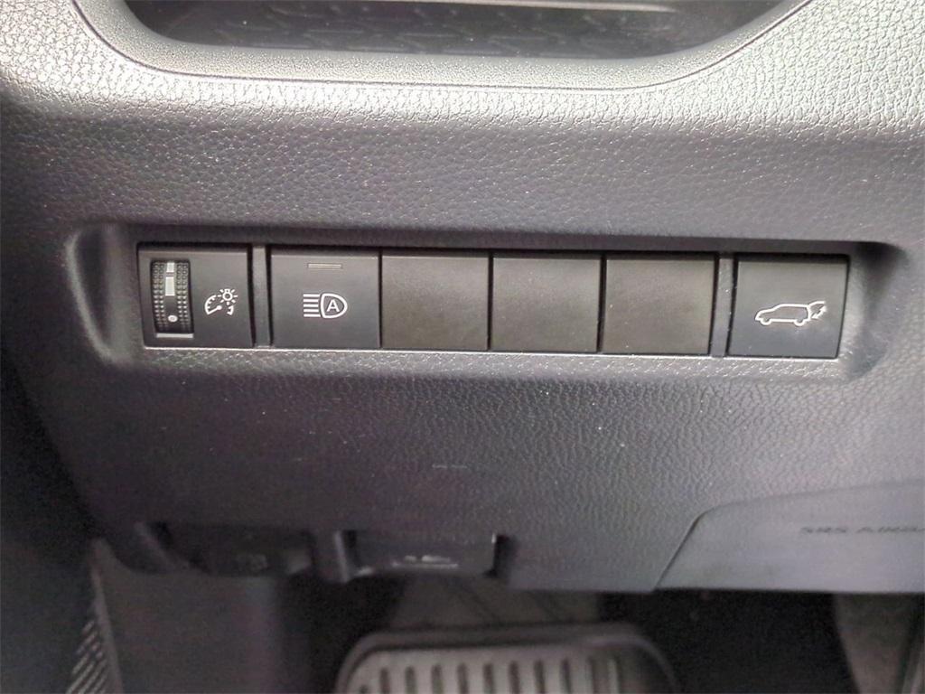 used 2022 Toyota RAV4 car, priced at $31,095