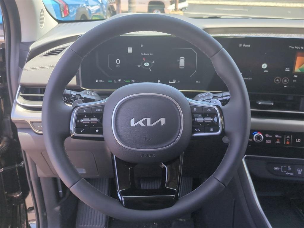 new 2025 Kia Sportage car, priced at $35,225