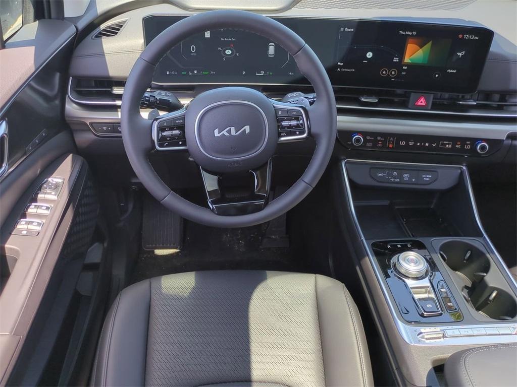 new 2025 Kia Sportage car, priced at $35,225