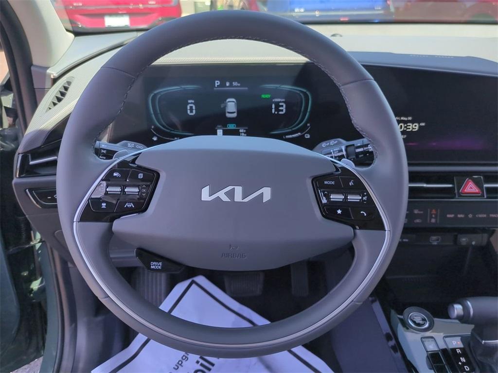 new 2025 Kia Niro car, priced at $30,360
