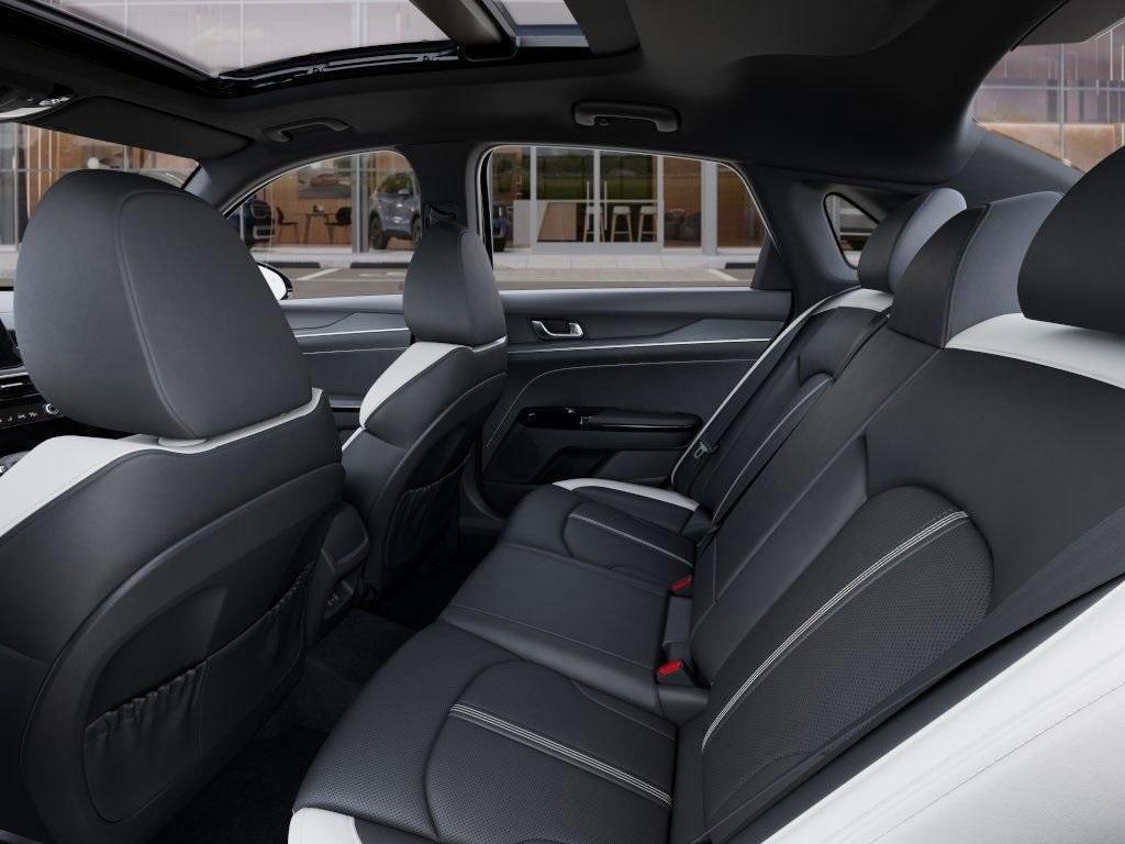 new 2025 Kia K5 car, priced at $30,550