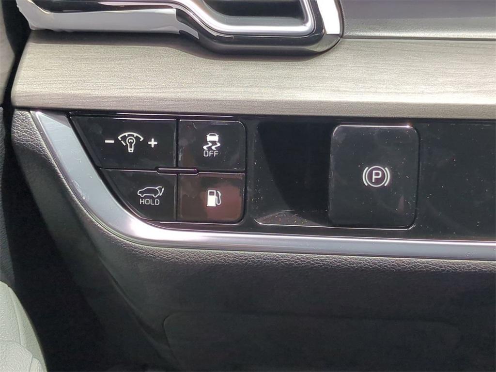 new 2025 Kia Sportage Plug-In Hybrid car, priced at $44,990