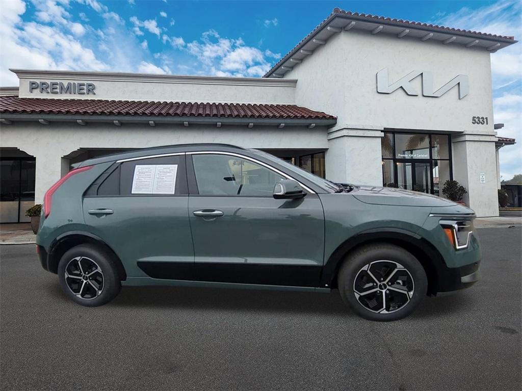new 2025 Kia Niro car, priced at $33,400