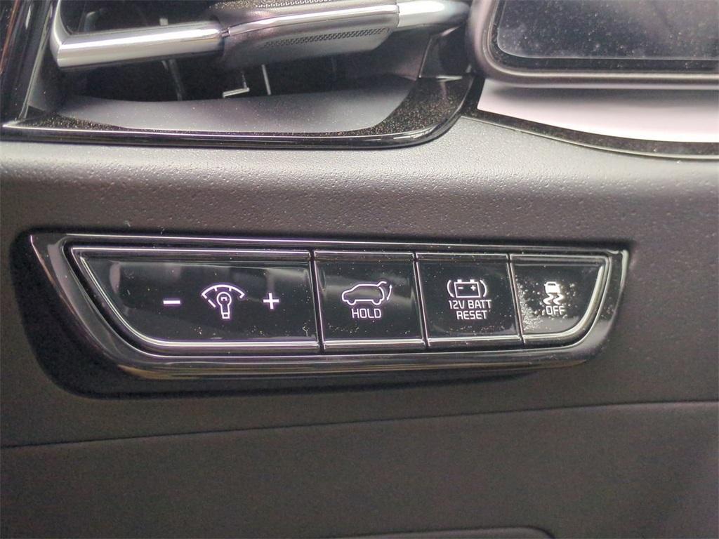 new 2025 Kia Niro car, priced at $33,400