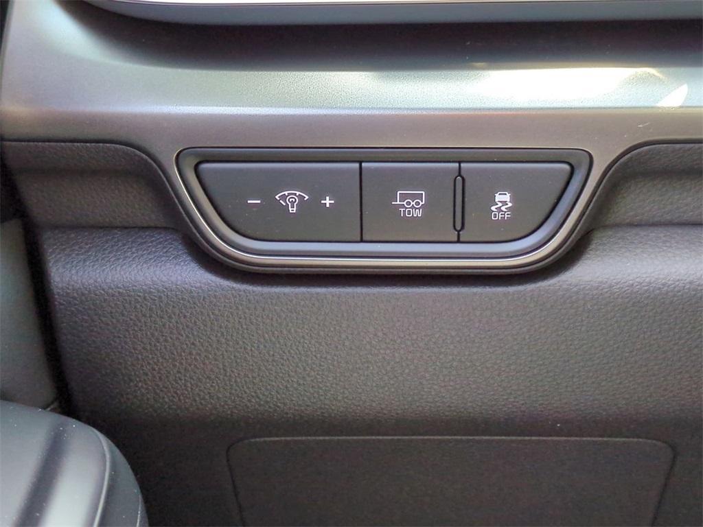 new 2025 Kia Carnival Hybrid car, priced at $50,095