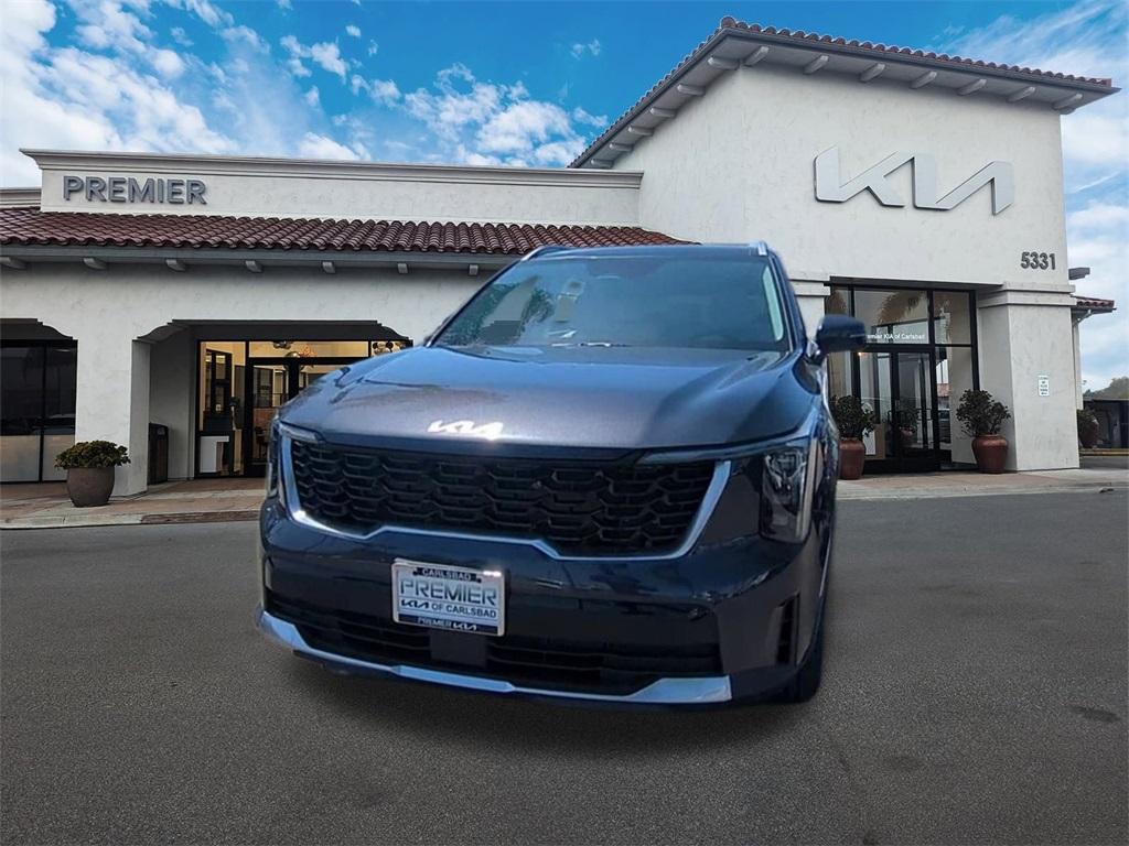 new 2025 Kia Sorento car, priced at $36,330