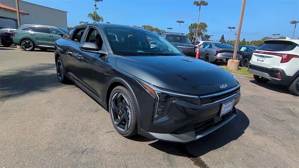 new 2025 Kia K4 car, priced at $24,165