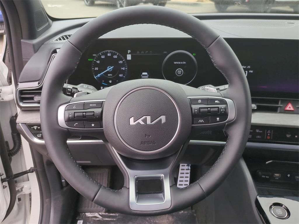 new 2025 Kia Sportage Plug-In Hybrid car, priced at $45,605