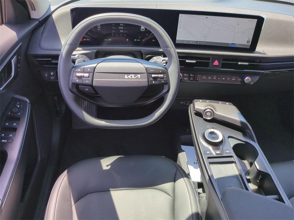 new 2025 Kia EV6 car, priced at $48,980