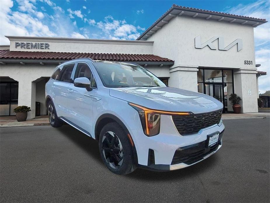 new 2025 Kia Sorento Hybrid car, priced at $43,885