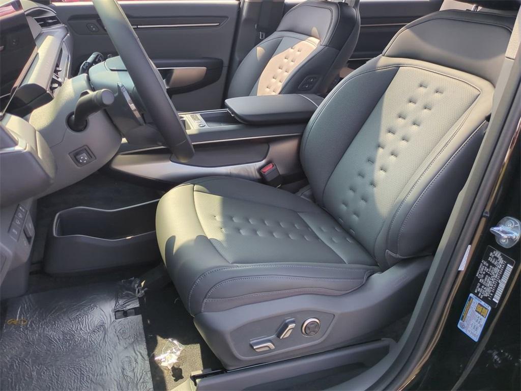 new 2026 Kia EV9 car, priced at $56,395