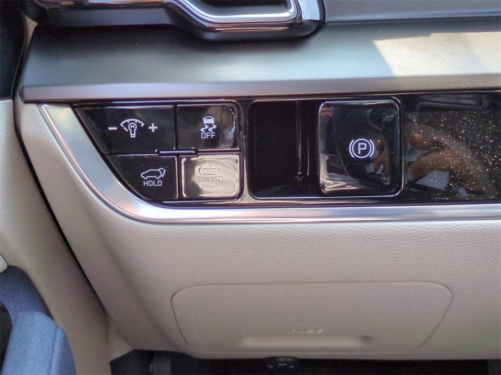new 2025 Kia Sportage Hybrid car, priced at $34,410