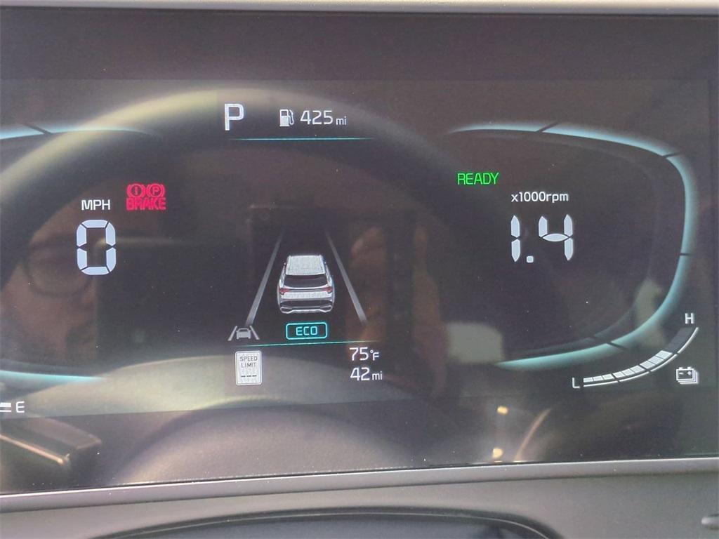 new 2025 Kia Sportage Hybrid car, priced at $34,410