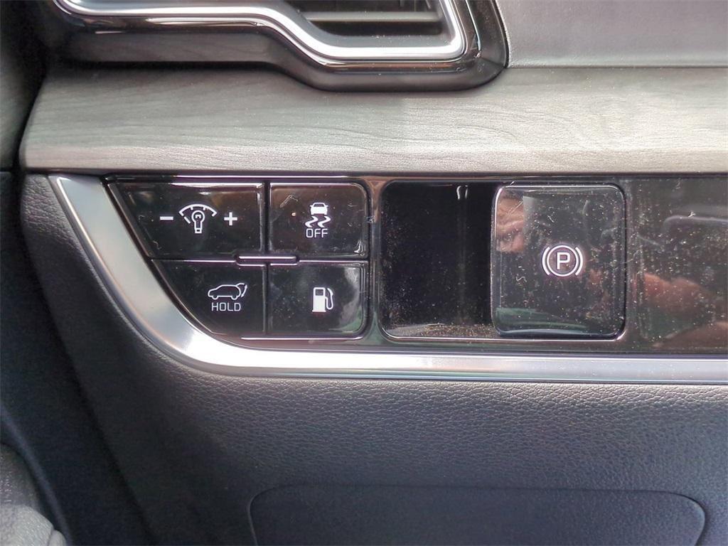 new 2025 Kia Sportage Plug-In Hybrid car, priced at $41,565