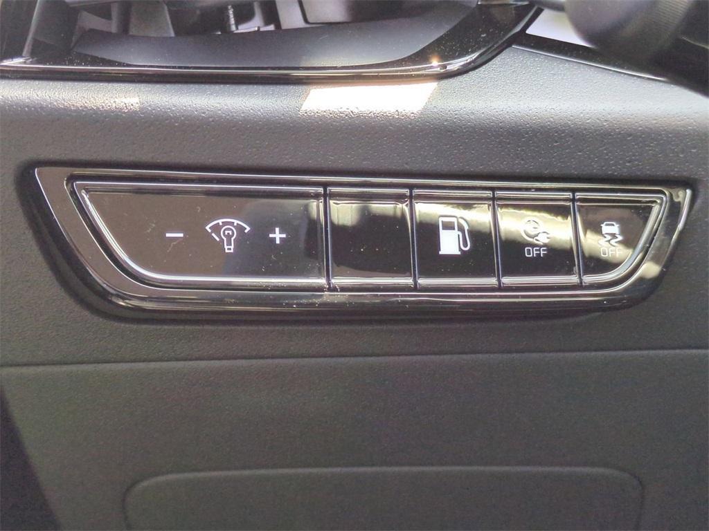 new 2025 Kia Niro Plug-In Hybrid car, priced at $35,555