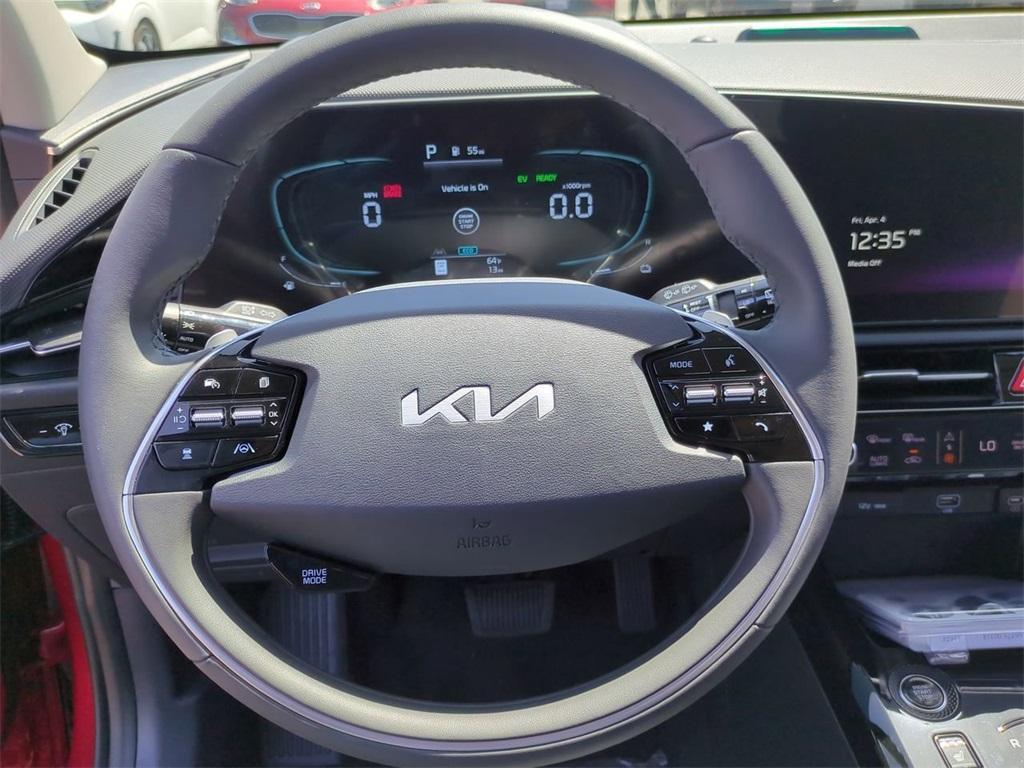 new 2025 Kia Niro Plug-In Hybrid car, priced at $35,555