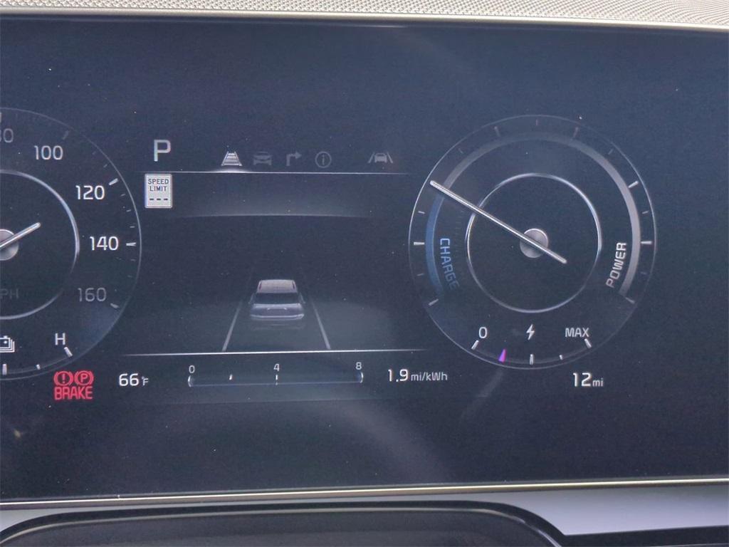 new 2025 Kia Niro EV car, priced at $38,065
