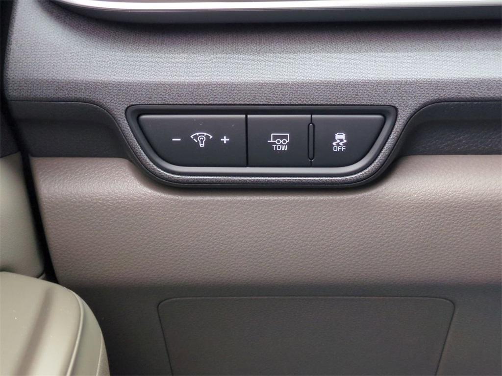 new 2026 Kia Carnival car, priced at $50,285