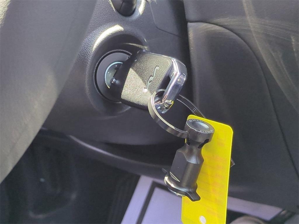 new 2025 Kia Niro car, priced at $27,760