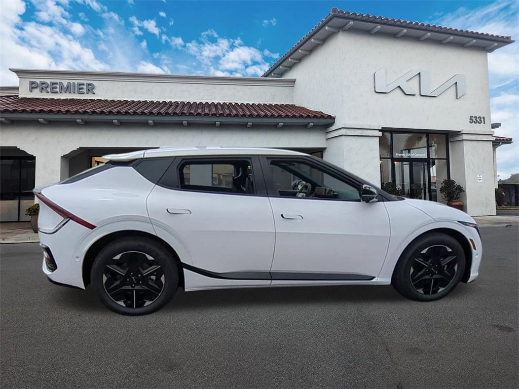 new 2025 Kia EV6 car, priced at $52,375