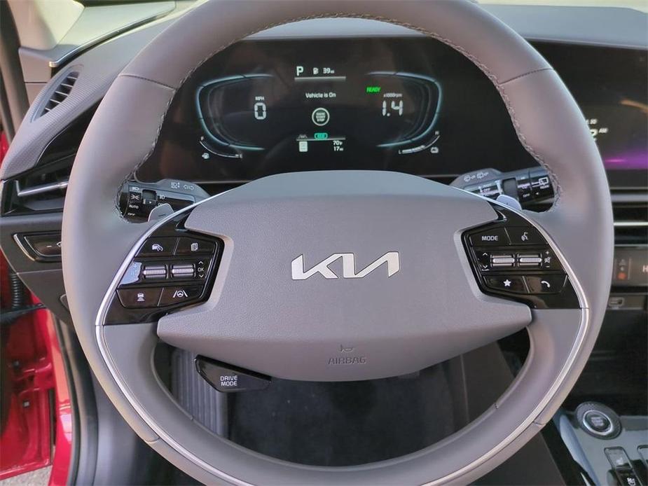 new 2025 Kia Niro car, priced at $34,935