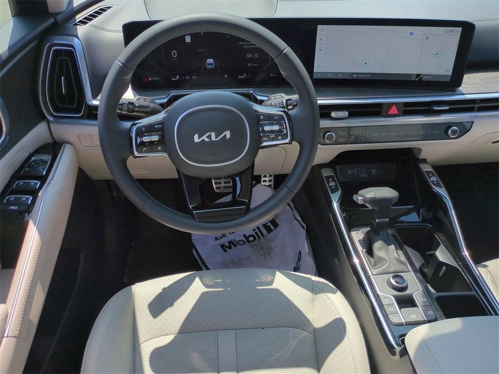 new 2025 Kia Sorento car, priced at $43,125