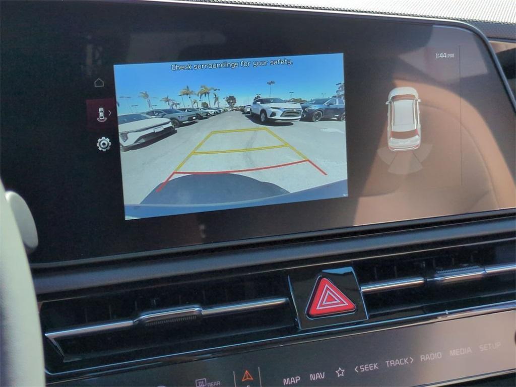 new 2025 Kia Niro car, priced at $30,340