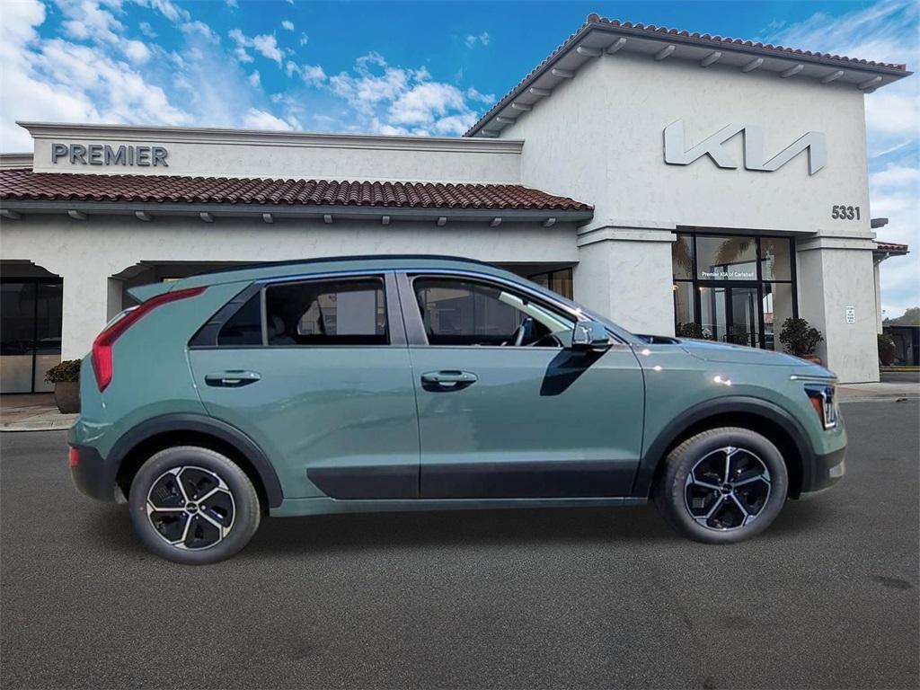 new 2025 Kia Niro car, priced at $30,340