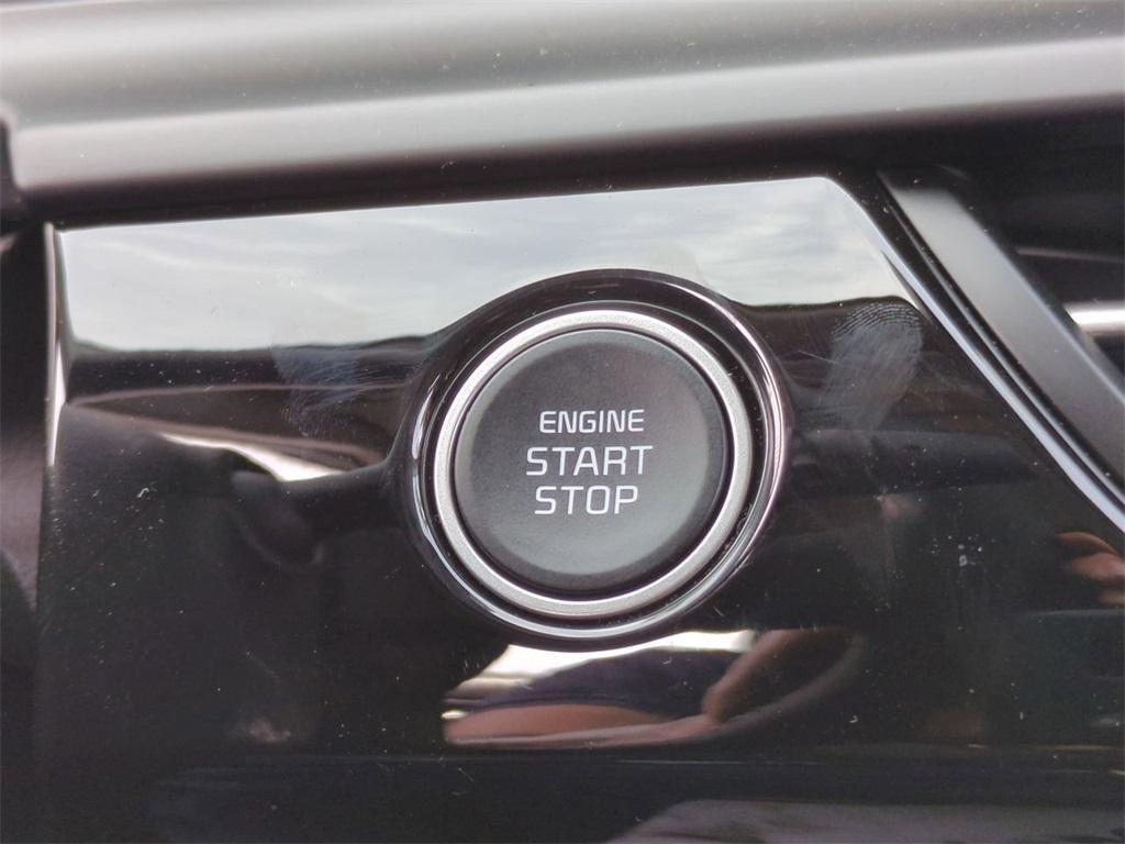 new 2025 Kia Seltos car, priced at $26,420