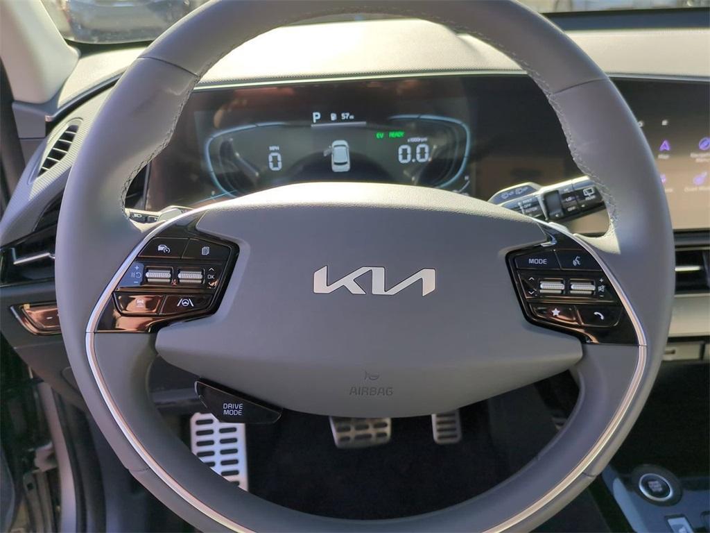 new 2025 Kia Niro car, priced at $33,465