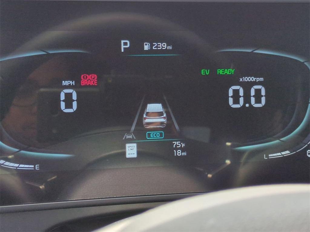 new 2025 Kia Sportage Hybrid car, priced at $33,510