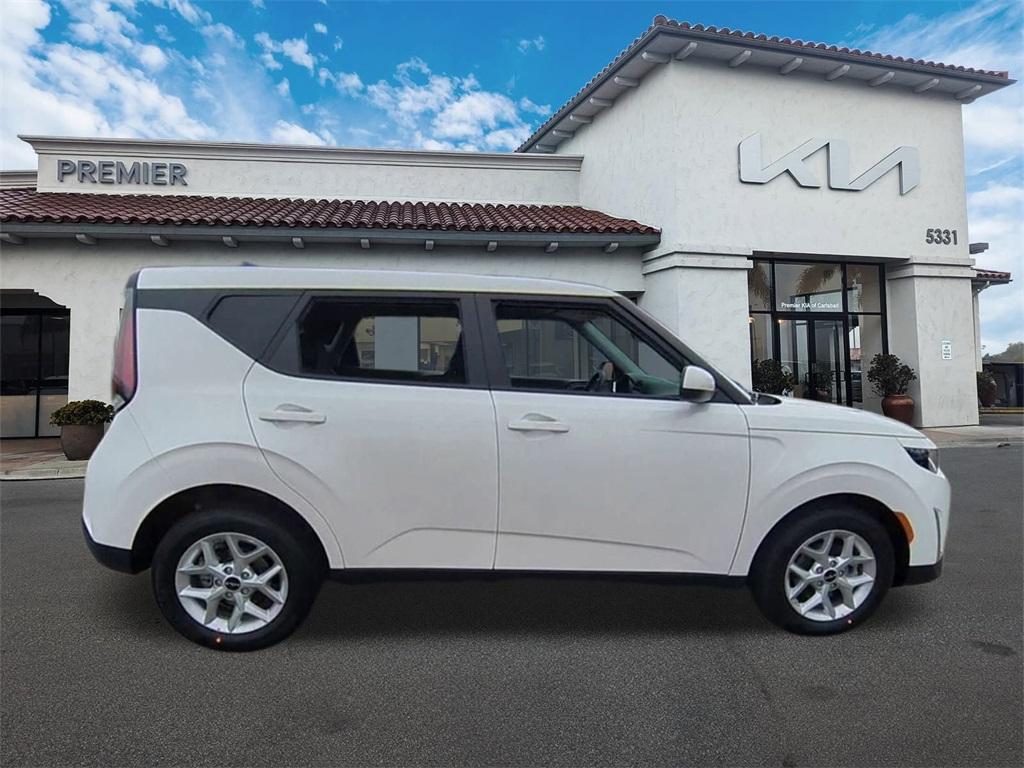 new 2025 Kia Soul car, priced at $22,605