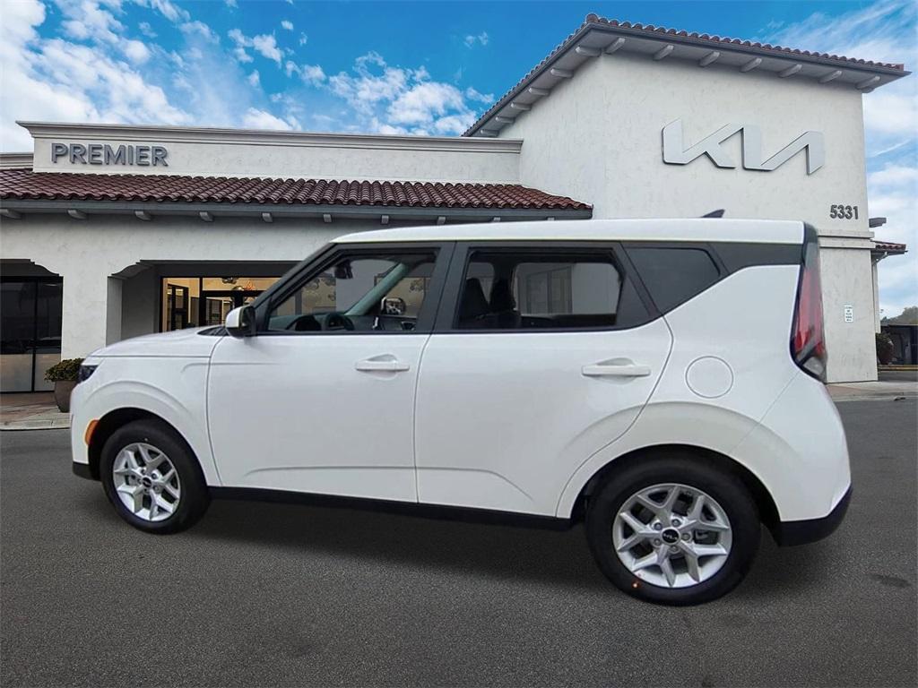 new 2025 Kia Soul car, priced at $22,605