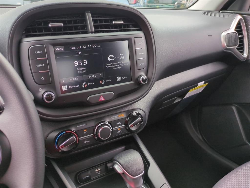 new 2025 Kia Soul car, priced at $22,605