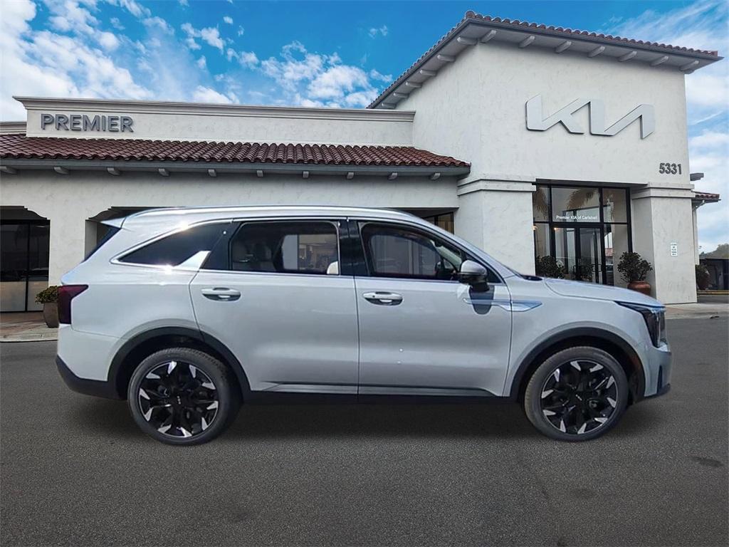 new 2025 Kia Sorento car, priced at $38,585